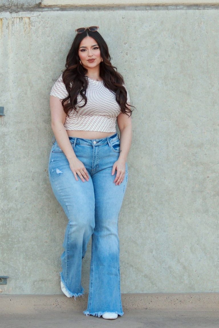 Best Plus Size Jeans for Curvy Women: Comfortable, Flattering Styles That Actually Fit